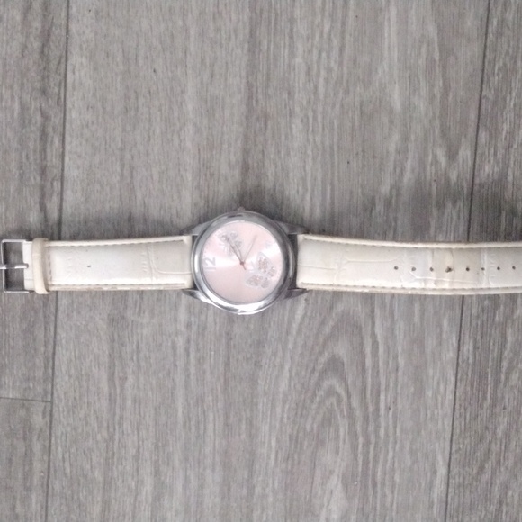 Women's beautiful butterfly watch, worn, need battery - Picture 11 of 11